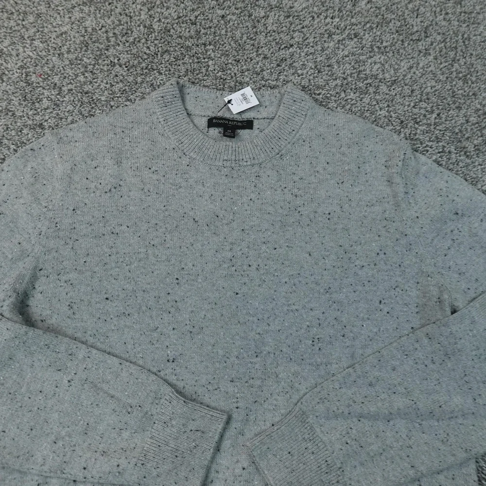 NEW Banana Republic Sweater Mens M Gray Speckled Donegal Wool Knit Crewneck Top